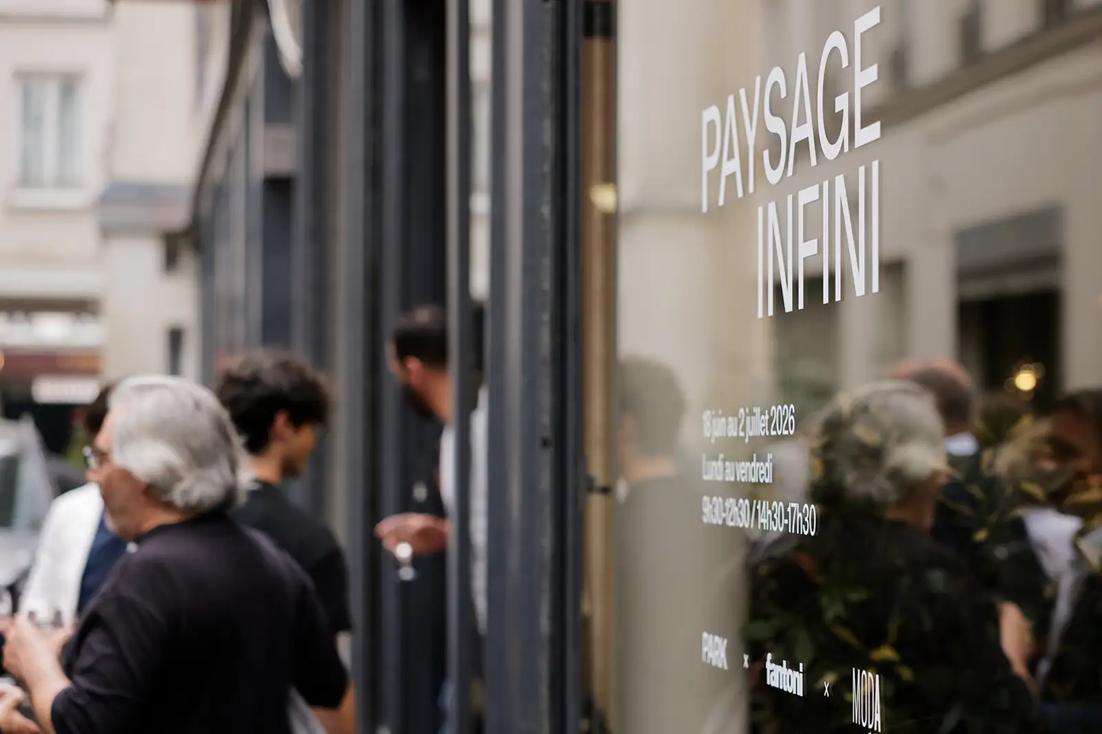 Vue de l’exposition Paysage Infini au showroom Moda
