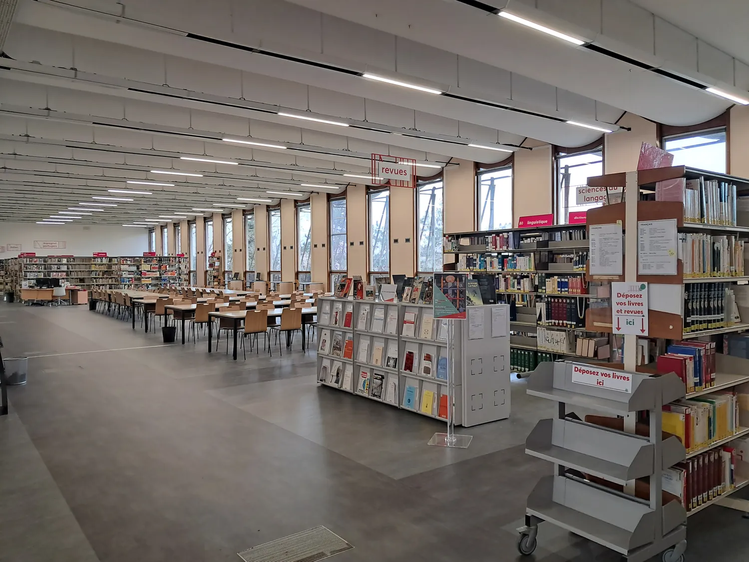 Bibliothèque Universitaire de Nanterre — vue 1